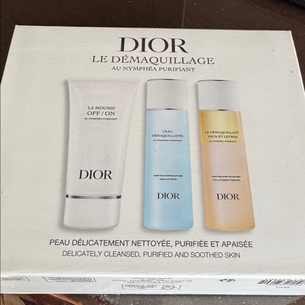 Dior the cleansing discovery ritual. Never used, never opened. - Picture 8 of 10
